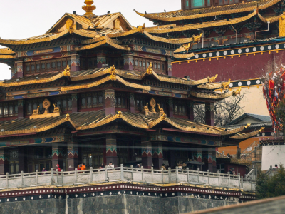 CLAVES CULTURALES Y LINGÜÍSTICAS PARA HACER NEGOCIOS CON CHINA